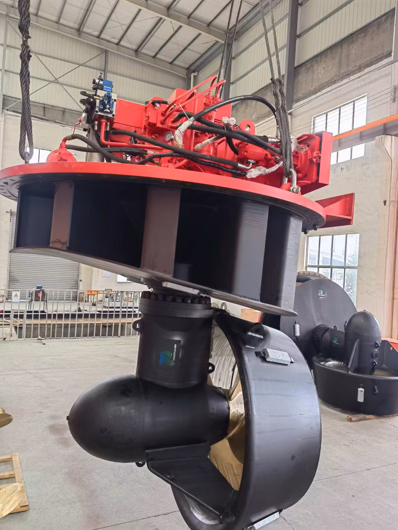 Marine Hydraulic Drive Well Mounted Azimuth Thruster for Wholesaler